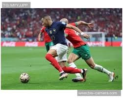 德扑对手适应：策略为何必须动态调整？（应对德扑对手变化：策略为何必须灵活调整？）