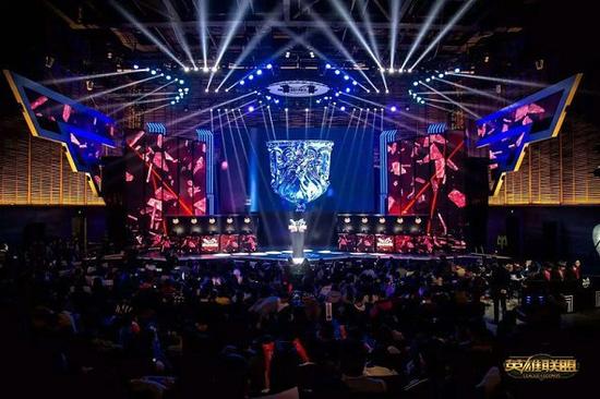 从未缺乏意 从未缺乏意